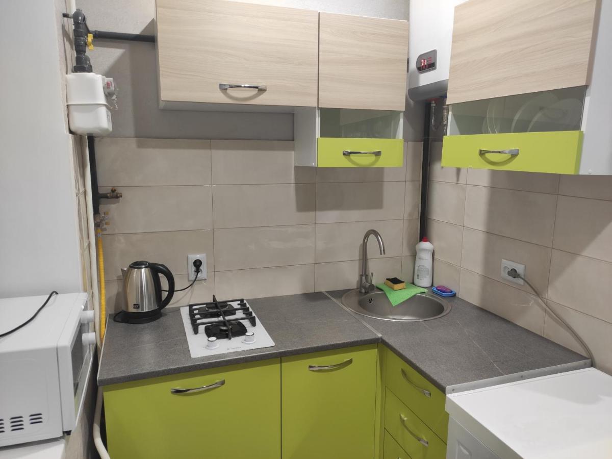 Две Уютные Квартиры В Центре Города Дзержинка - New Apartments Kryvyj Rih Esterno foto